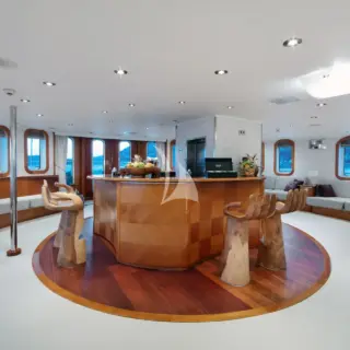 BRIDGE SALON AND BAR OPENS TO AFT
