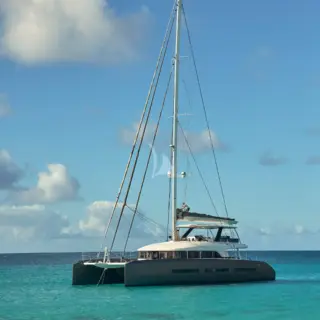 La Gatta - Exterior