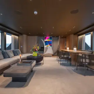 Main deck Salon II