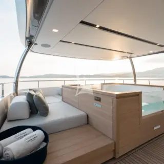 Sun deck