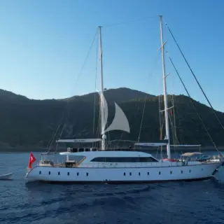 QUEEN OF MAKRI - Image 4
