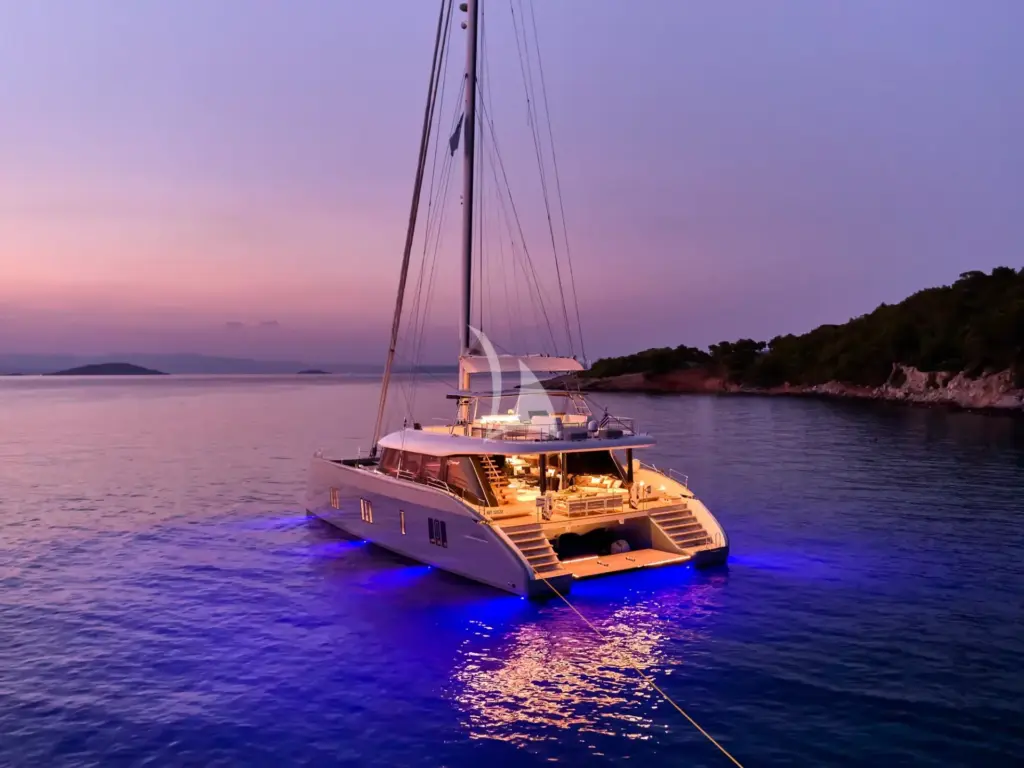 Above & Beyond in anchor