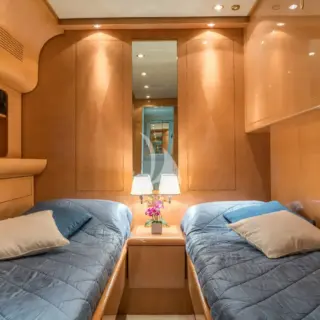 Twin Cabin