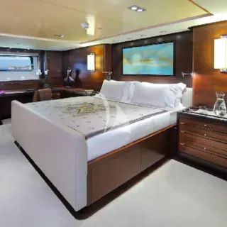 Full beam master stateroom on lower deck