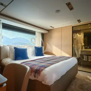 Double Cabin