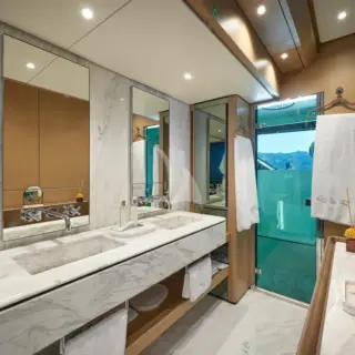 Master Ensuite