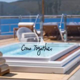 Sundeck Jacuzzi