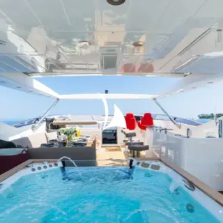 Sundeck Jacuzzi View