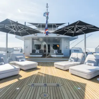 Main deck aft