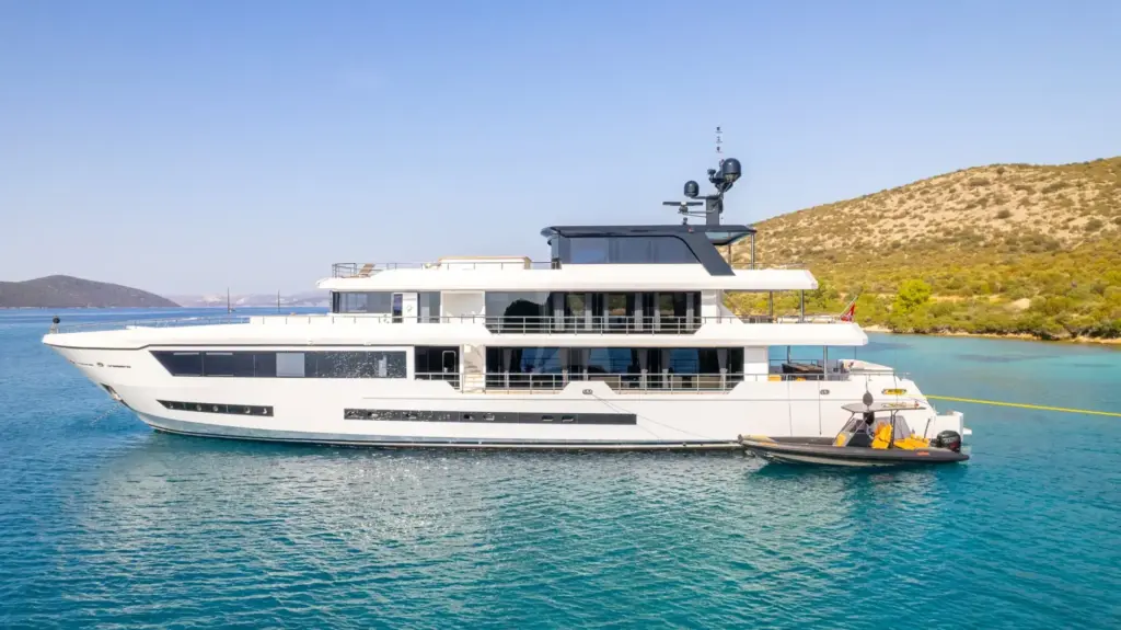 OCEAN BREEZE - Image 2