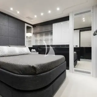 Double Cabin