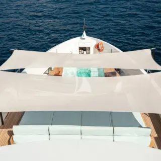 Fordeck Sun loungers + Shadeing