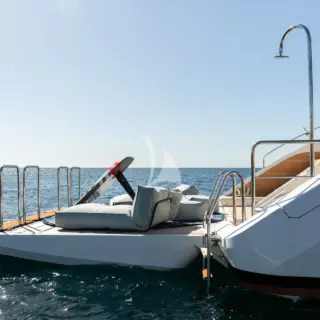 Beach Club III