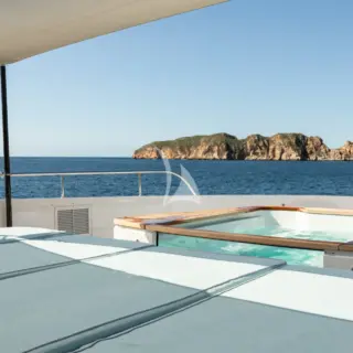 Fordeck Jacuzzi