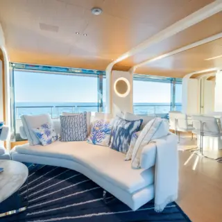 Main Deck Saloon II