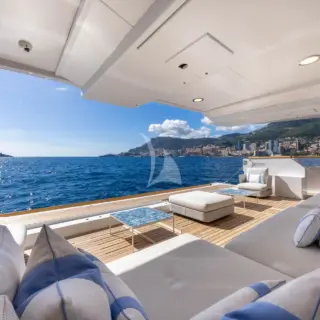 Main Deck Lounge