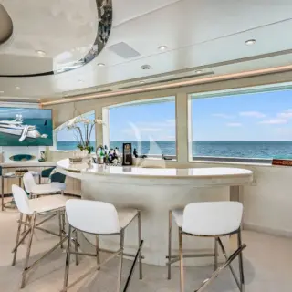 Main Salon Bar