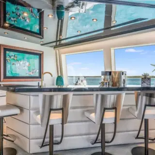 Skylounge Bar