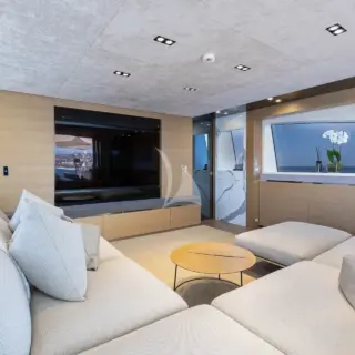 Flybridge - Salon