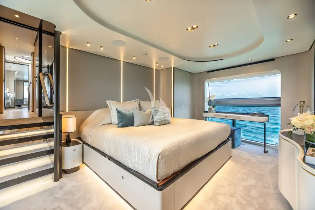 MAREA LA NAUTICA - On Deck Master Stateroom 