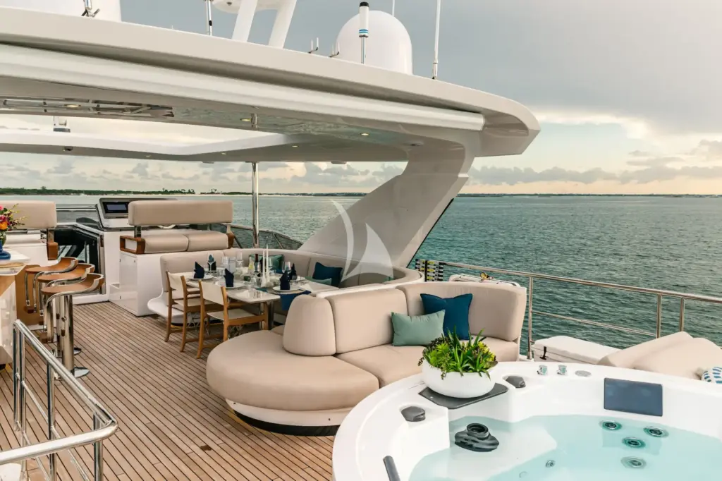 MAREA LA NAUTICA - Flybridge 
