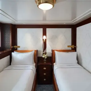 Guest twin lower deck, stateroom 6