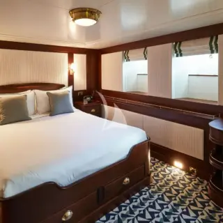 Guest double lower deck, stateroom 4