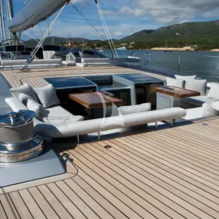 Deck table