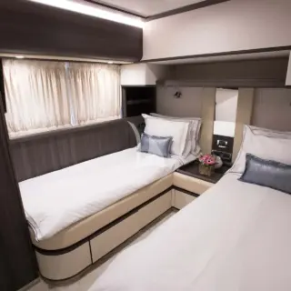 Twin cabin I