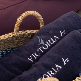 Victoria A - Image 10