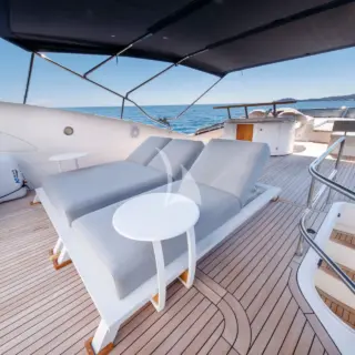 M/Y LADY YOUSRA Flybridge
