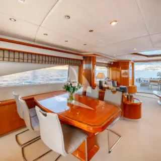 M/Y LADY YOUSRA Dining & salon