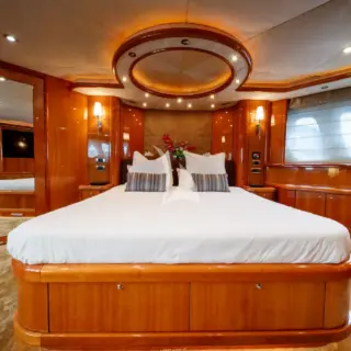 M/Y LADY YOUSRA Master