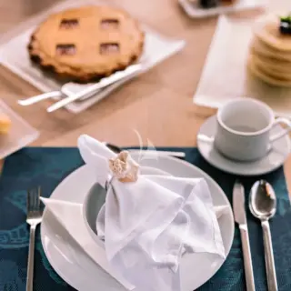 Breakfast dining detail