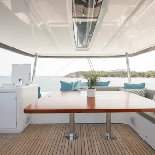 Flybridge
