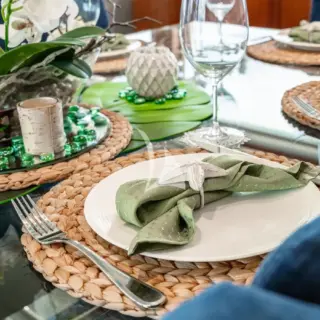 Main Salon Dining