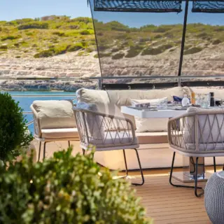 Upper Deck Dining