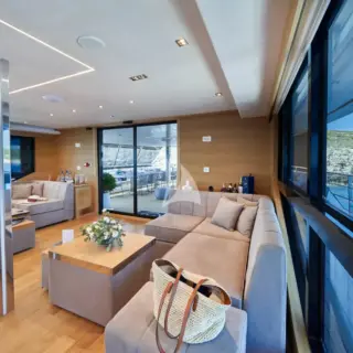 Interior Upper Deck