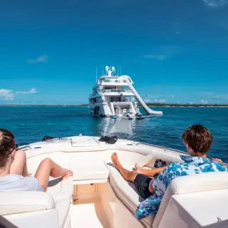 ROMEO FOXTROT - Tender ride