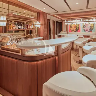 Main deck bar