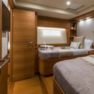 Starboard Twin