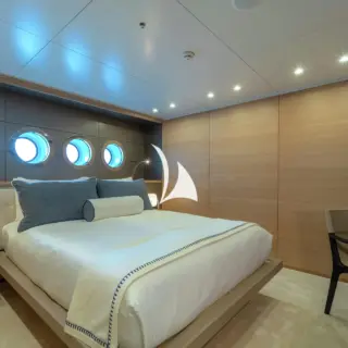 Main deck VIP cabin