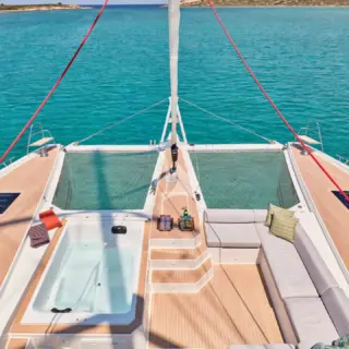 Fore deck seating and Jacuzzi area