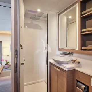 aft cabin bathroom