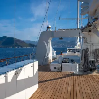 LE PONANT - Image 16
