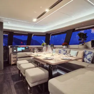 Main saloon with convertible dining table