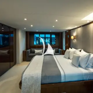4LIFE - Master Cabin