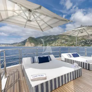 COME PRIMA sun deck