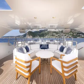 COME PRIMA sun deck dining