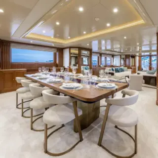 COME PRIMA dining